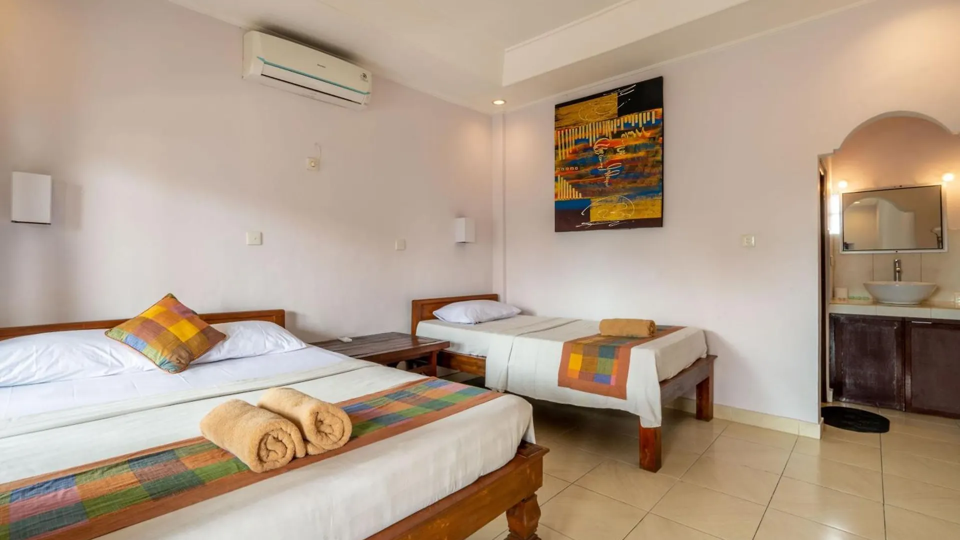 Suarsena Ubud Hotel